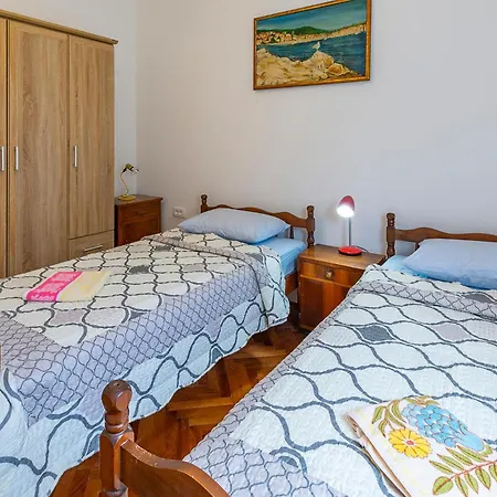 2 Bedroom In *